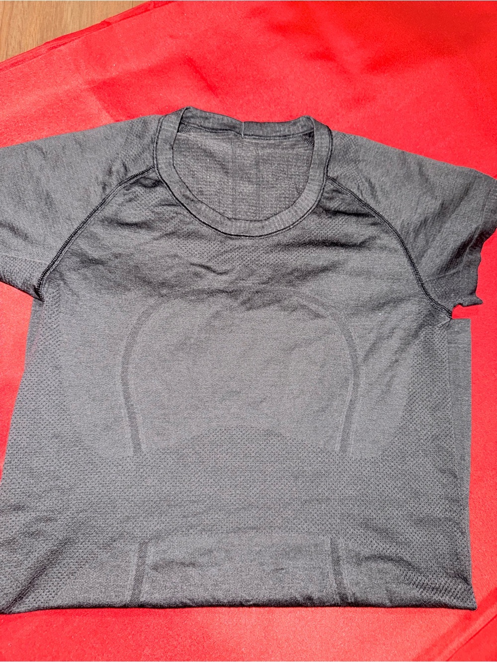 lululemon athletica Women's Short-Sleeve Seamless Crew Tee in Black